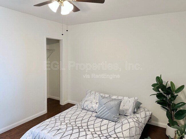 Building Photo - 5122 Lemon Grove Ave