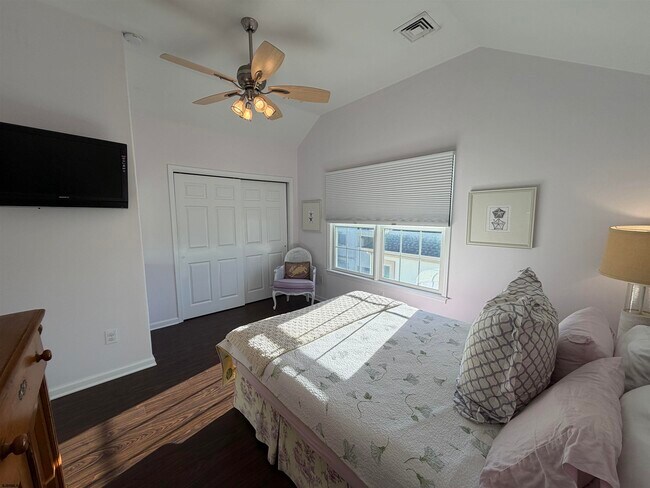 Building Photo - 26 S Coolidge Ave