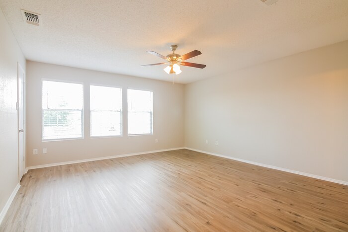Building Photo - 3125 Autumn Run Dr