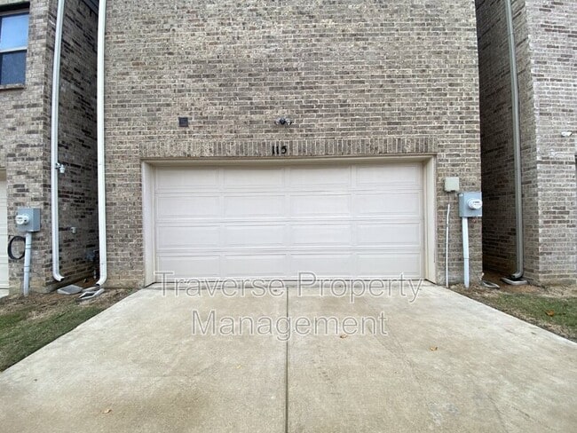 Building Photo - 115 Peach Orchard Ln