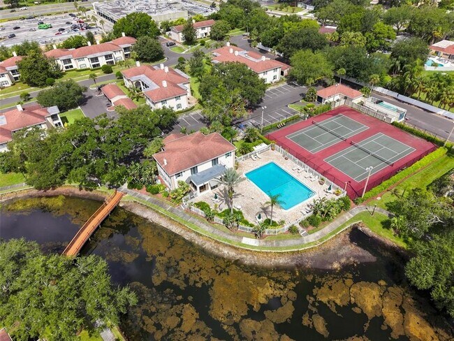 Building Photo - 10315 Carrollwood Ln