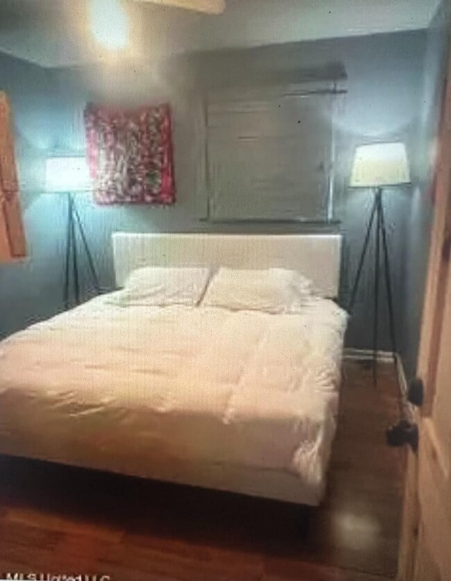 Building Photo - 1113 Espy Dr