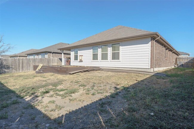 Building Photo - 13020 Kearns Dr