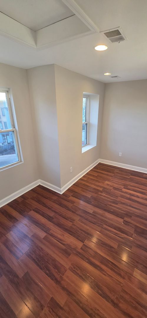 Building Photo - 543 Florida Ave NW