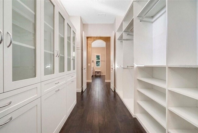 Building Photo - 8449 Via Vittoria Way