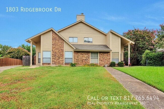 Primary Photo - 1803 Ridgebrook Dr