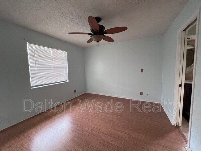 Building Photo - 2067 Sunset Grove Ln