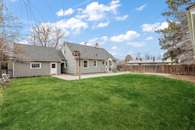 Building Photo - 1218 S Roosevelt St