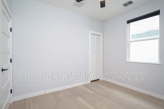 Building Photo - 2109 Schley Ave