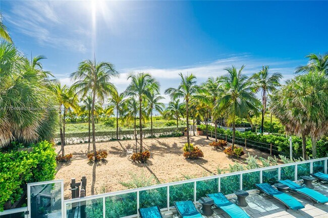 Building Photo - 9201 Collins Ave