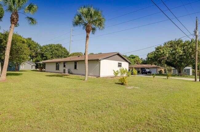 Building Photo - 2714 Rhode Island Ave