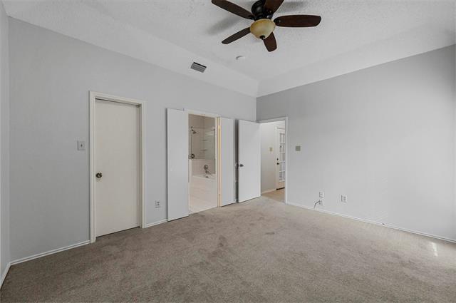 Building Photo - 3500 E Park Blvd