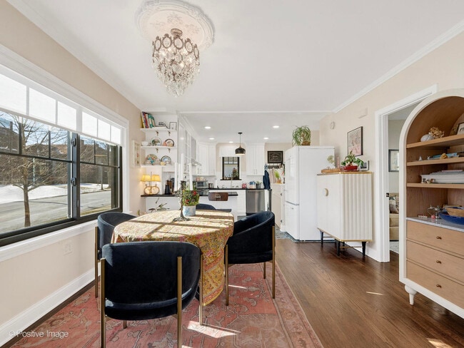 Building Photo - 318 Bluff Ave