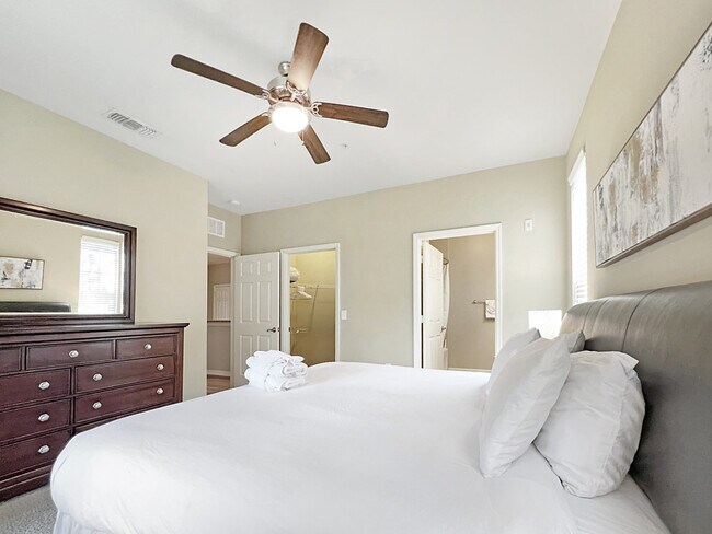 Building Photo - 1890 Sweetbroom Cir