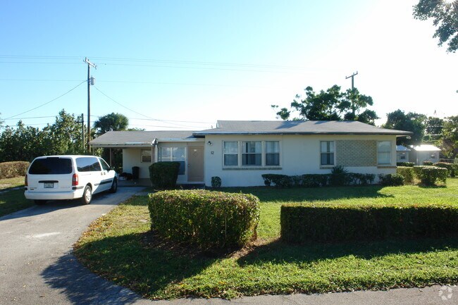 Building Photo - Childrens Home Society Transition Homes