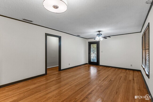 Building Photo - 4337 Faith Rd