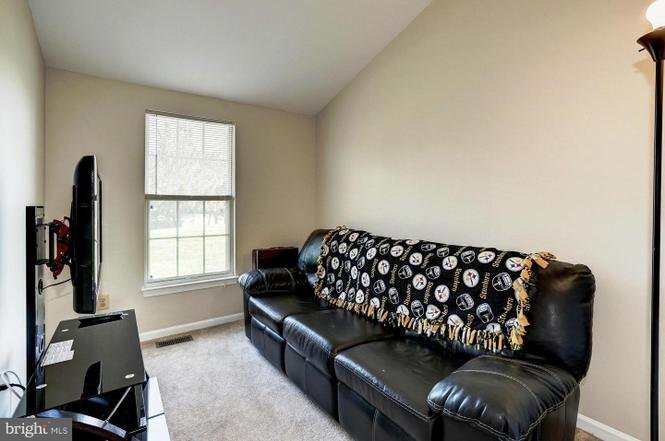 Building Photo - 16934 Monmouth Ct