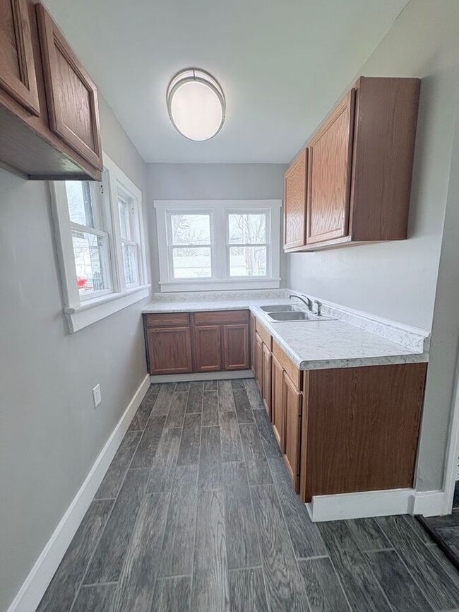 Building Photo - Charming 1 bed 1 baths in Columbus!