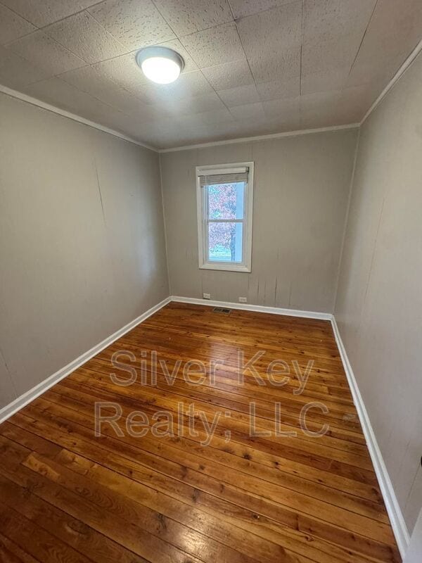 Building Photo - 703 Old Riceville Rd