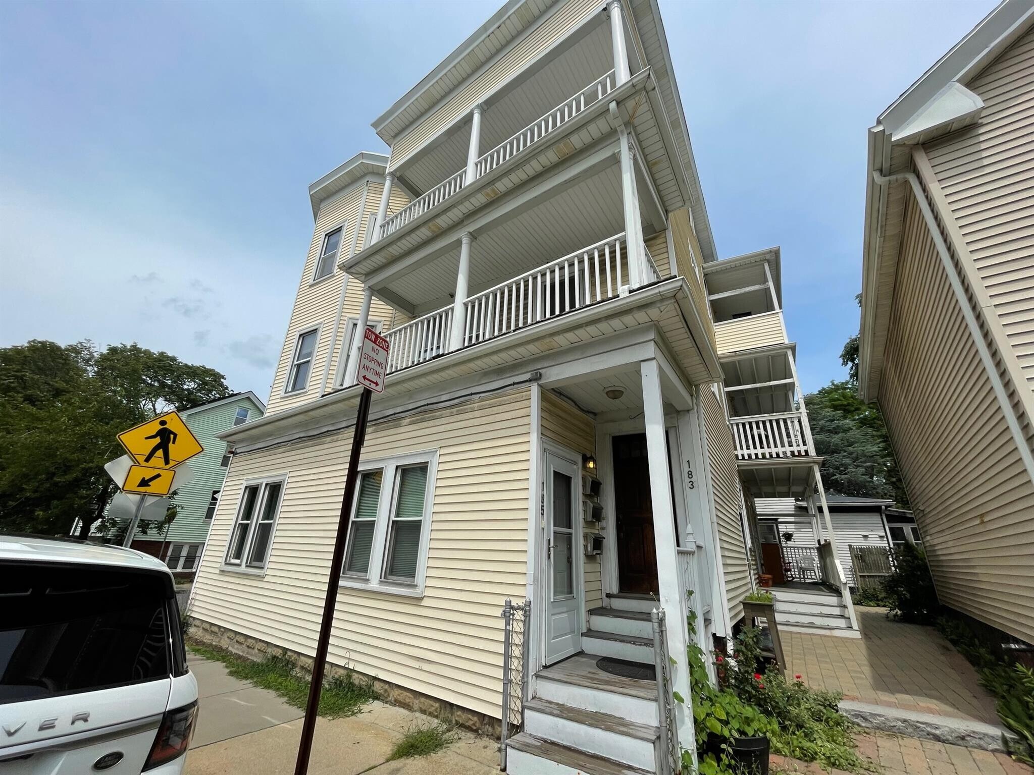 Building Photo - 183 Rindge Ave