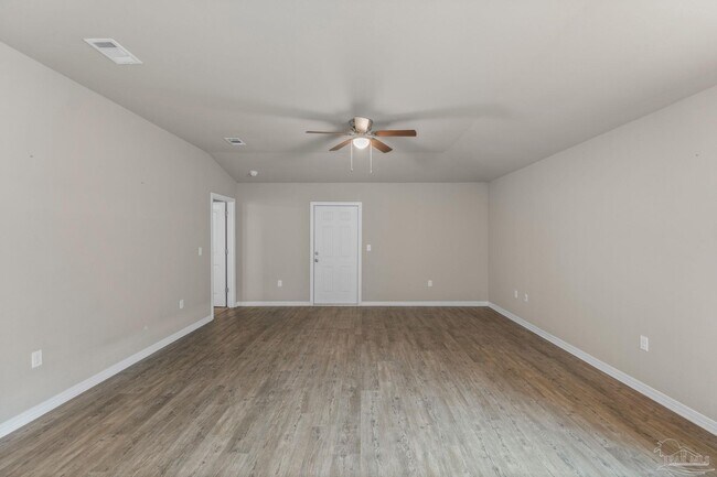 Building Photo - 3210 Electra Dr