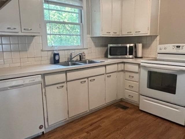 Building Photo - 1634 Mayhew St