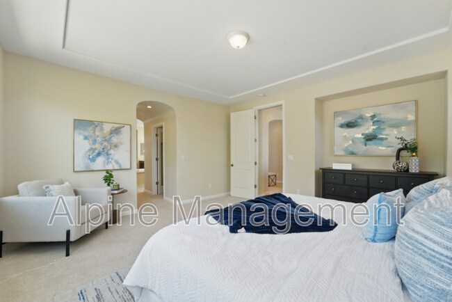 Building Photo - 5109 Campion Dr