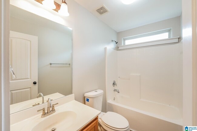 Building Photo - 149 Rossburg Dr