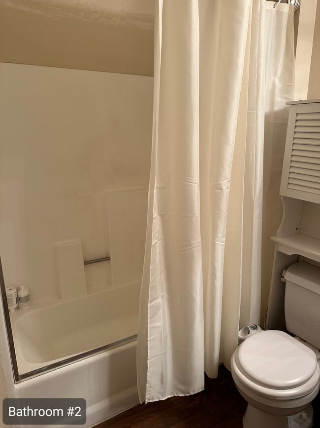 Bathroom #2 - 5565 Canoga Ave