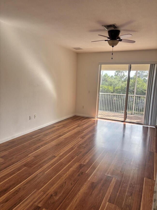 Building Photo - 7534 SW Herrington Ln