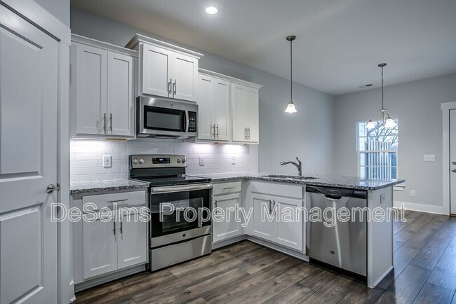 Building Photo - 5054 Gracious Dr