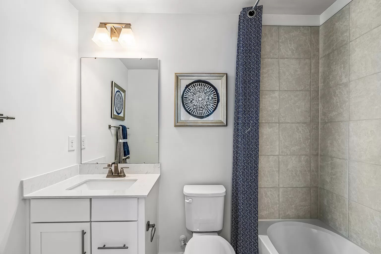 Building Photo - 3711 S Tryon St