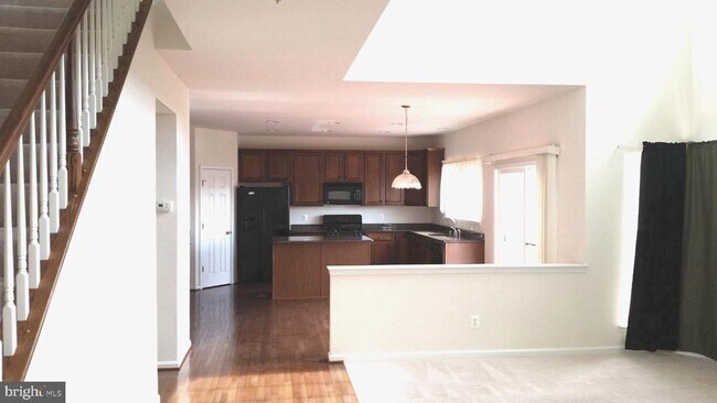 Building Photo - 2281 Walnut Branch Drive