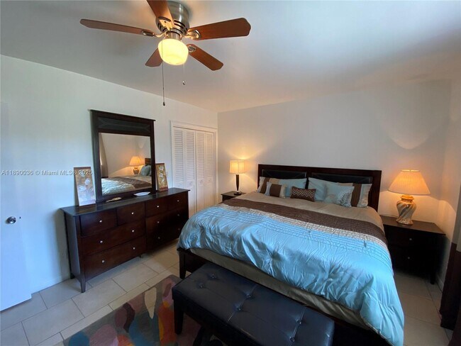 Building Photo - 1050 Atlantic Shores Blvd