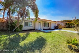 Building Photo - 443 Tewksbury Ln NE