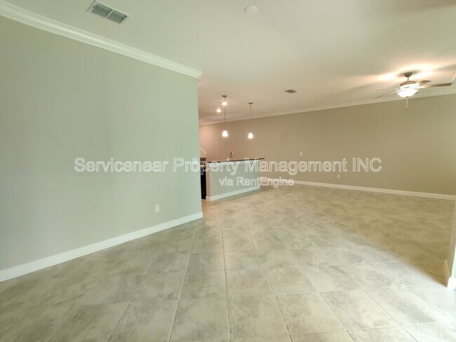 Building Photo - 23244 Willow Glen Way