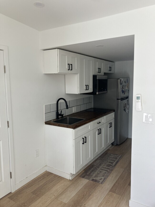 Building Photo - Wilos LLC