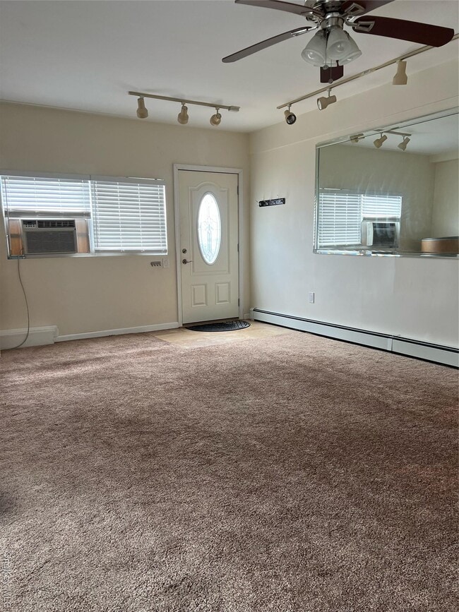 Building Photo - 65 Gateway Dr