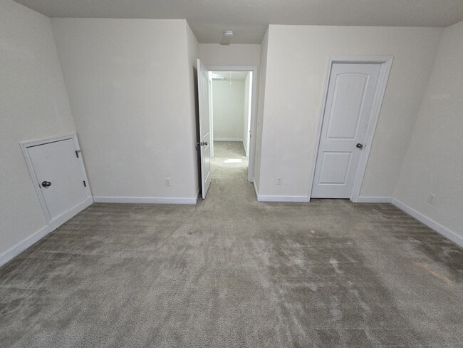 Building Photo - 4724 Bruce St