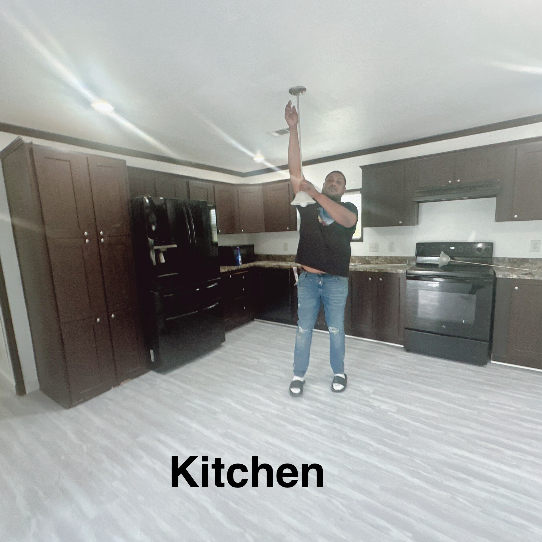 Kitchen - 2436 Bay Lake Loop