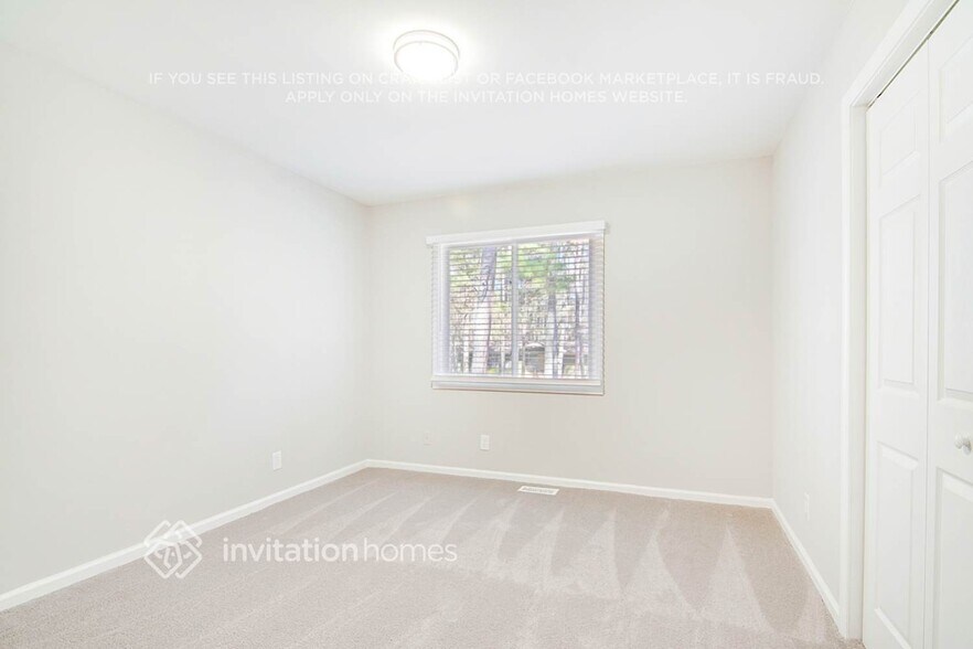 Building Photo - 16 Sunrise Pl