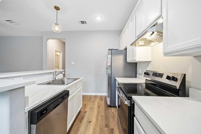 Building Photo - Charming 2 beds 2 baths in Houston!