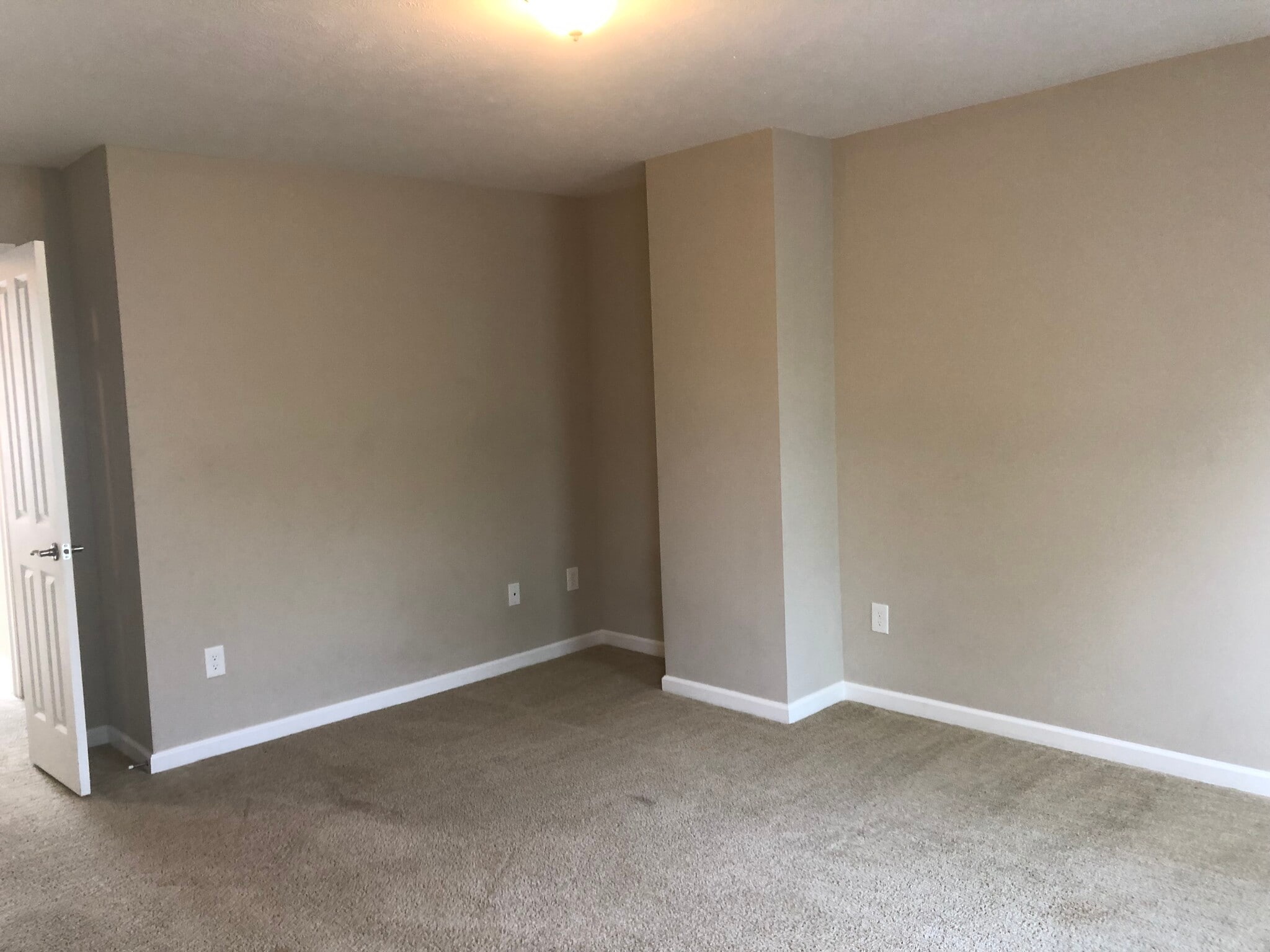 Primary Bedroom - 1925 E 86th St