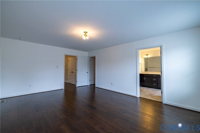 Building Photo - 11443 Hayloft Ln