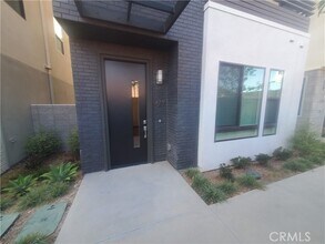 Building Photo - 617 Cardiff Reef
