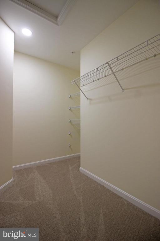 Building Photo - 3655 Islington St