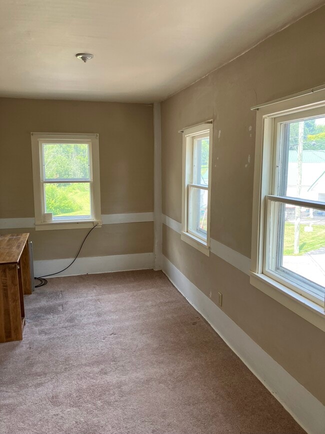 Bedroom 2 - N8129 Franklin Rd