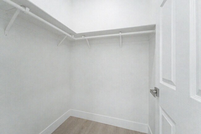 Building Photo - BRAND NEW 2 BEDROOM 2BATH