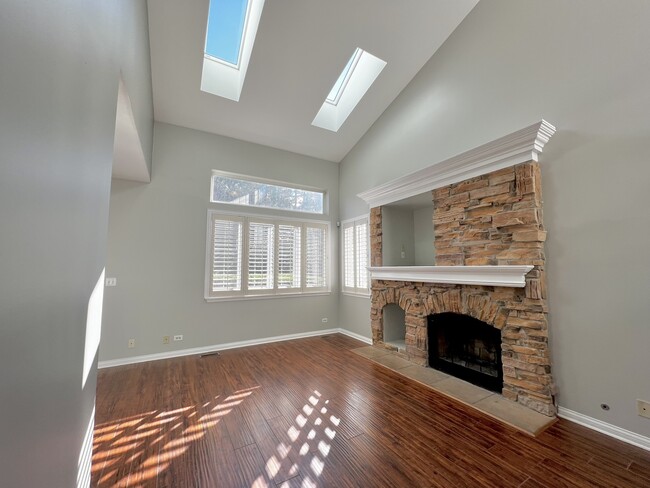 Building Photo - 2936 Kentshire Cir