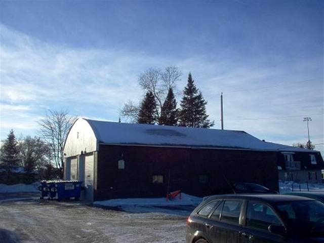 Building Photo - 2448 4th Ave